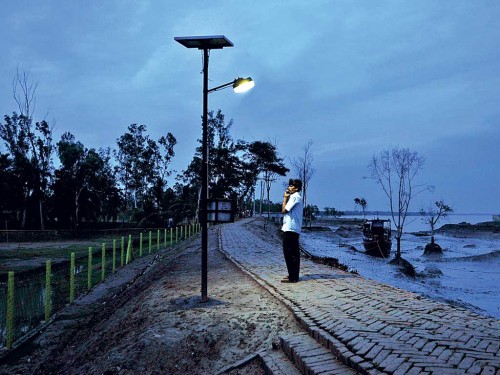 Solar lights to keep Tigers at Bay in Sunderbans’ Villages